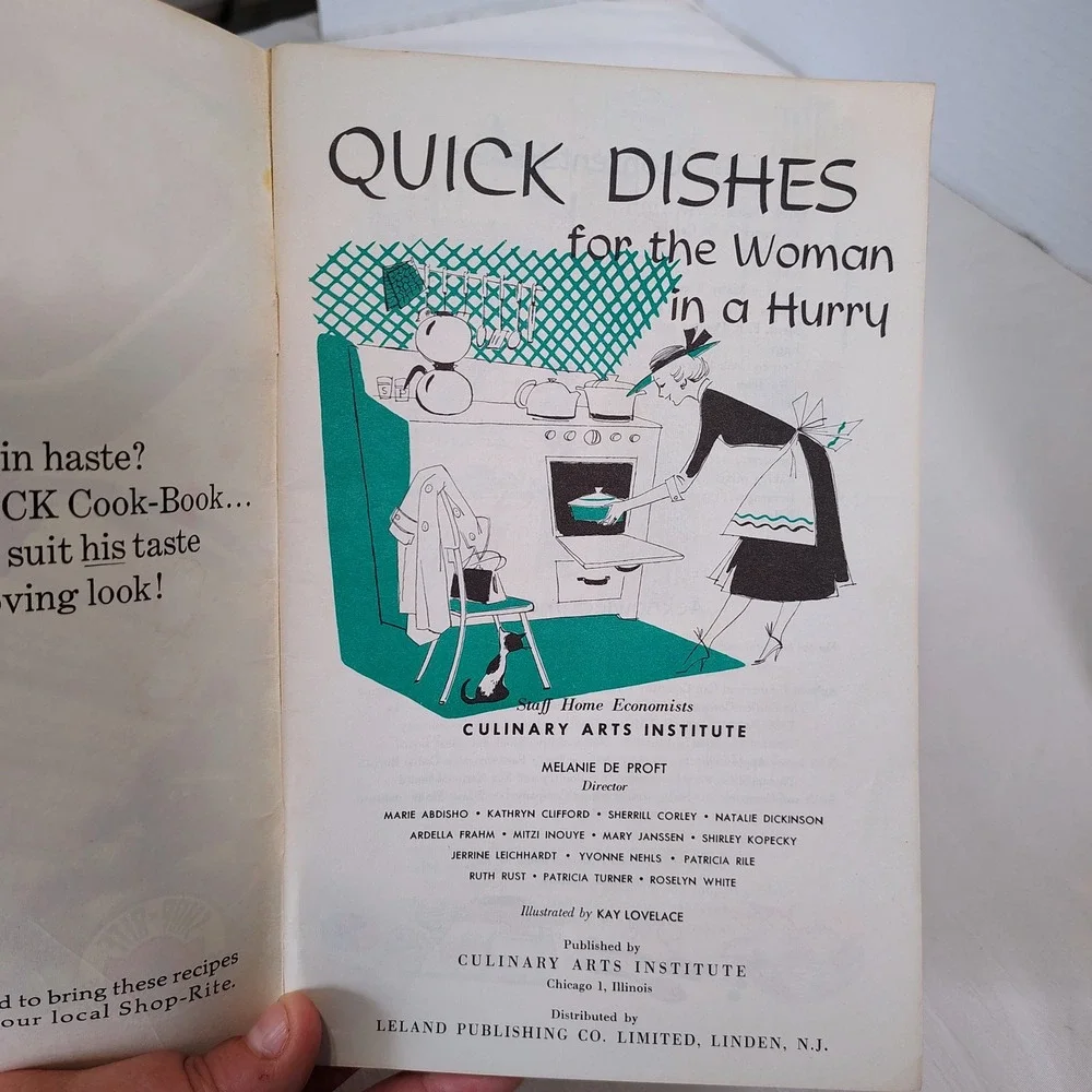 Vintage Shop Rite Quick Dishes Cookbook 332 Recipes Woman in a‎ Hurry Retro
